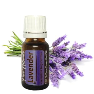 Een flesje etherische olie waarop staat 'Lavendel 100% pure essential oil'. 100% organic. Pure Naturals.